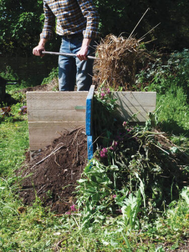 4 Bay Compact Composting